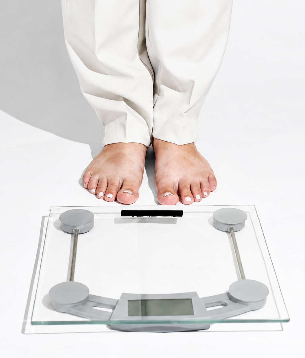 A curated petite outfit guide showing what to wear when losing weight
